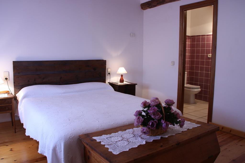 La Casa De La Estacion Hotel Sarrión Eksteriør billede