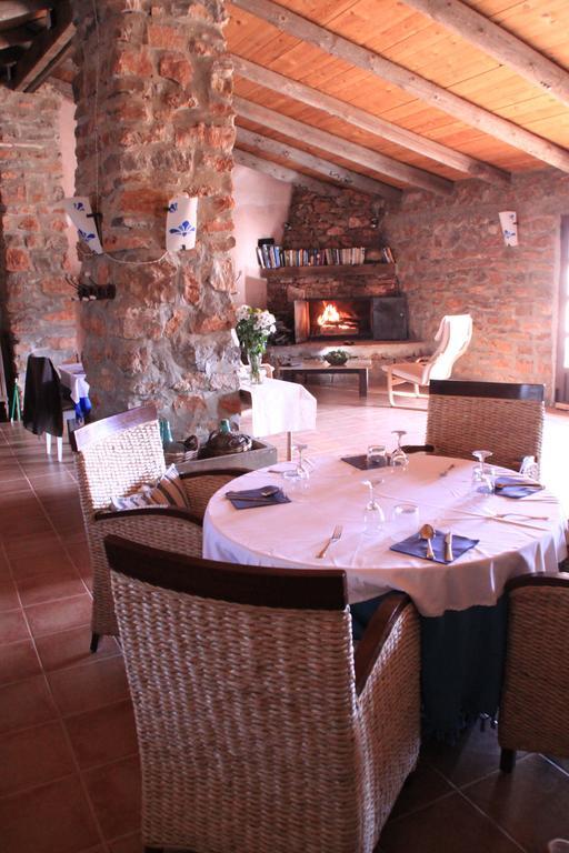 La Casa De La Estacion Hotel Sarrión Eksteriør billede