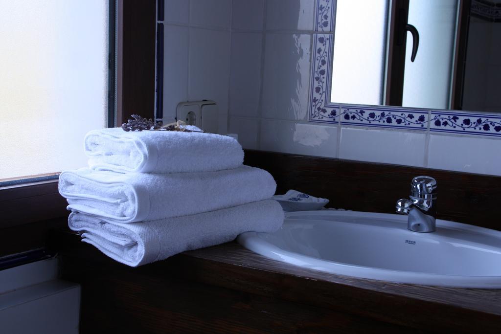 La Casa De La Estacion Hotel Sarrión Værelse billede